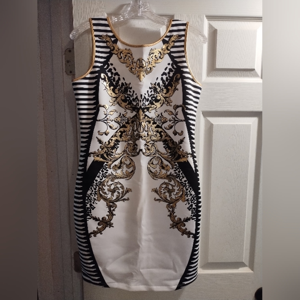 NWOT K Jordan Black and White Sheath Above The Knee Length Dress
